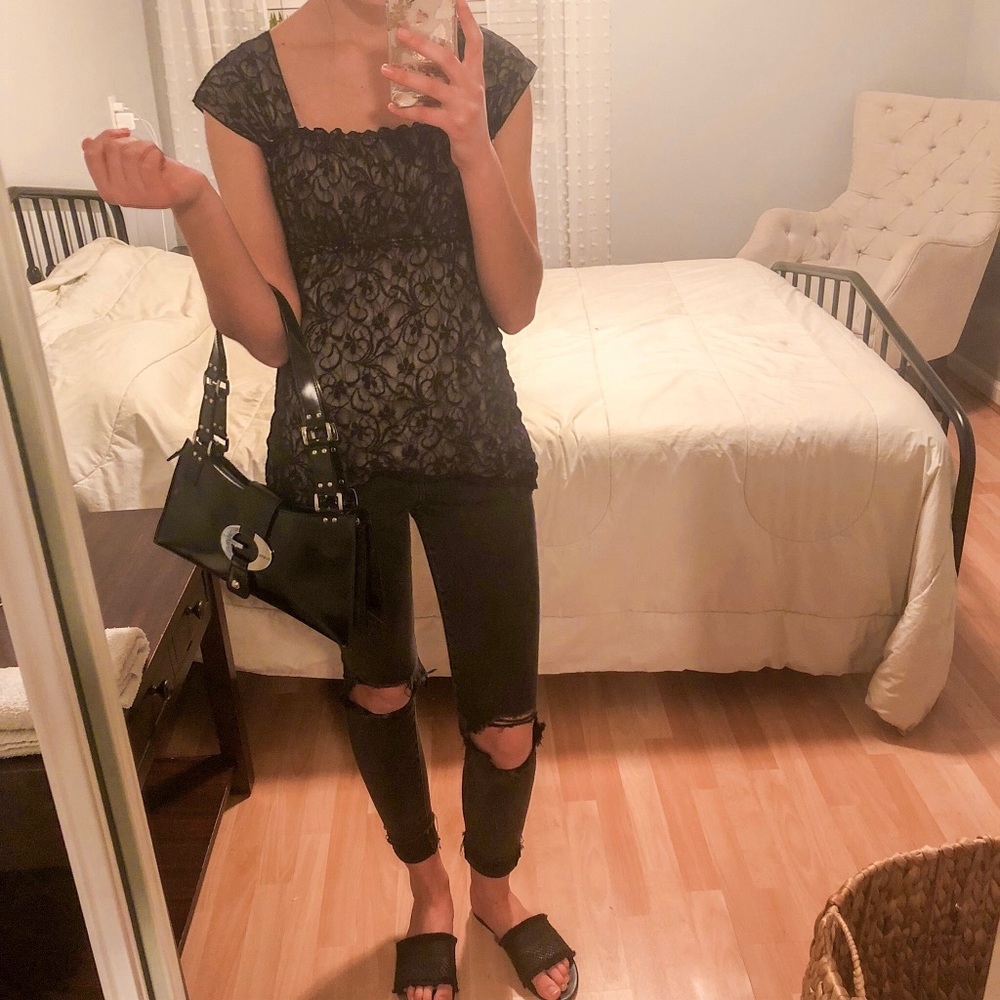 Max Edition square neck lace top